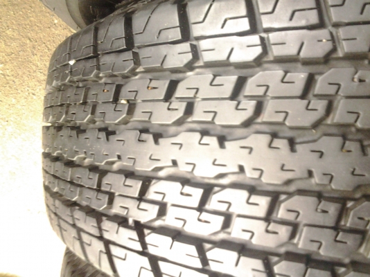 ล้อแม็กขอบ16"พร้อมยางป้ายแดง