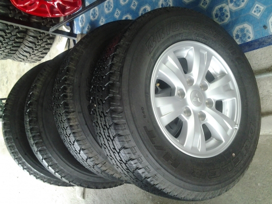 ล้อแม็กขอบ16"พร้อมยางป้ายแดง