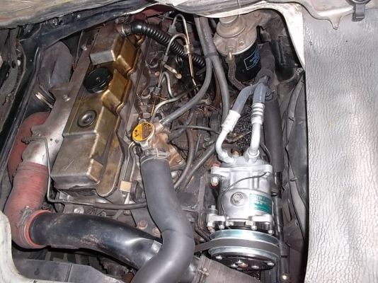 ขายรถ 4 ล้อ 2006 MITSUBISHI GUTS CANTER FUSO มีตู้บรรทุก รถไม่ติดเวลา