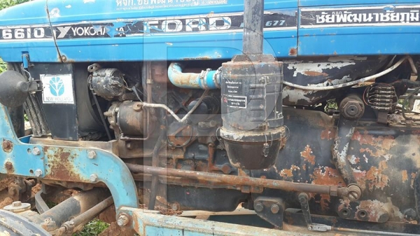 ขายรถไถ แทรคเตอร์ ฟร์อด6610 เสื้อลาย สภาพพร้อมใช้งาน เอกสาร พร้อมผานหลัง และผานดันหน้า