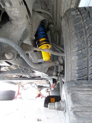 ช่วงล่างรถ Pajerosport  by Shock Profender