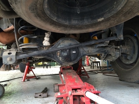 ช่วงล่างรถ Pajerosport  by Shock Profender