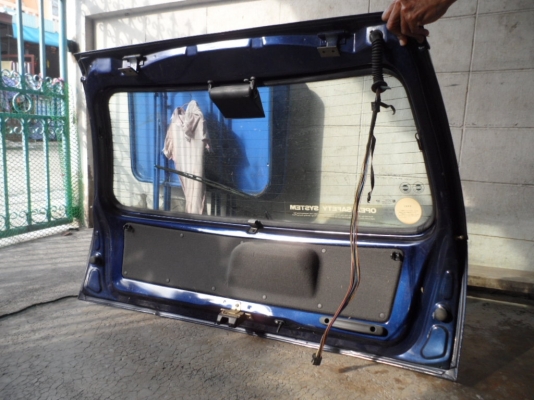 ขาย ฝากระโปรง หลัง โอเปิล คอร์ซ่า opel corsa vita 5 doors.