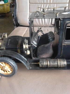 ขาย MODEL รถโบราณ มี 1 คัน TEL.081-427-3941 ขาย MODEL รถโบราณ มี 1 คัน TEL.081-427-3941