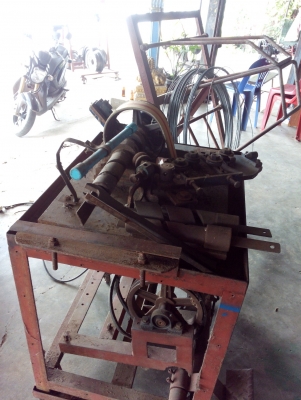 เครื่องรีดลวดตาข่ายถัก