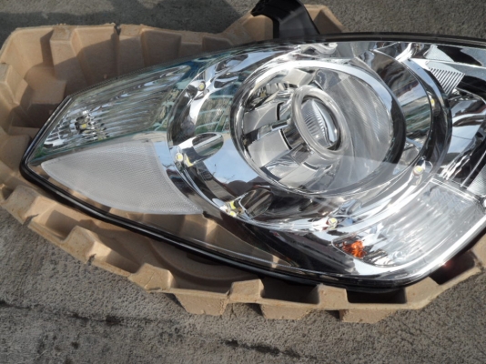 ขาย ไฟหน้าใหญ่ (ไฟโปรเจคเตอร์) hyundai H1 ขาย ไฟหน้าใหญ่ (ไฟโปรเจคเตอร์) hyundai H1