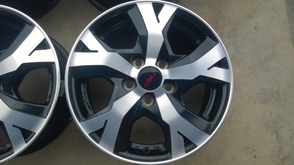 VIGO TRD ขอบ 16 5 รู ใหม่ป้ายแดงคับ