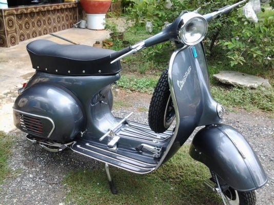 ขาย vespa 64 อินเดีย no book สีเทาบรอน รถอยู่ชัยนาท สภาพนางฟ้า เอกสารอินวอย เครืองผ่าใหม่ สีใหม่ อุปกรณ์ใหม่ ราคา 49900 บาท รถสวยพร้อมขี่กลับ สนใจติดต่อ 0826336557 โป้ง รับเทรินทุกรุ่นครับ.