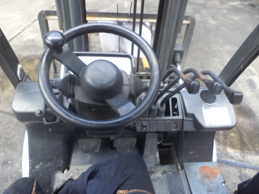 ฟอร์คลิฟต์ 2.5 ตัน Nissan PL02 #004760 (แก๊ส LPG) สนใจโทร. 080-6565422 (หนิง)