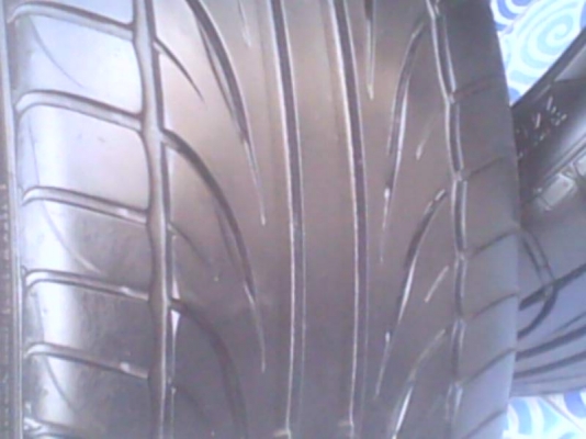 ยาง falken 245 35 20 ปี 11 คู่ 3000 บาท
