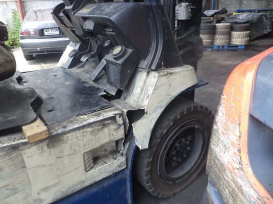 ฟอร์คลิฟต์ 3.5 ตัน Toyota 7FBJ35 #7FBJ35-10598 (ฺฺBattery/ เสา 4 ม.) สนใจโทร. 080-6565422 (หนิง)