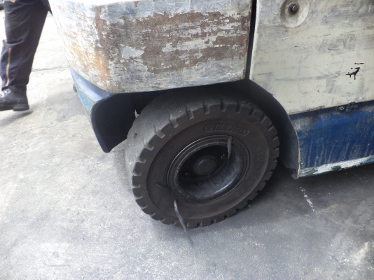 ฟอร์คลิฟต์ 3.5 ตัน Toyota 7FBJ35 #7FBJ35-10598 (ฺฺBattery/ เสา 4 ม.) สนใจโทร. 080-6565422 (หนิง)