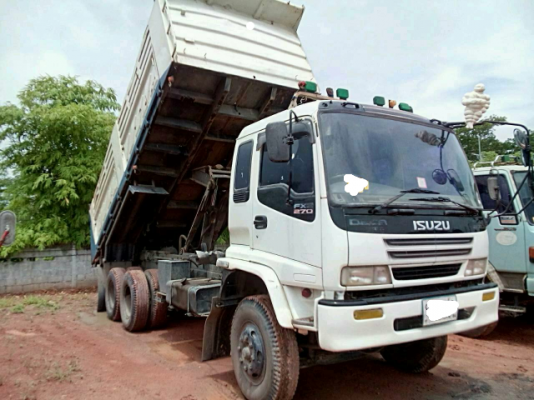 ขายรถบรรทุก 10 ล้อดัมพ์ ISUZU DECA 270 แรงม้าปี 2548 เครื่องดำ ราคา 1600000