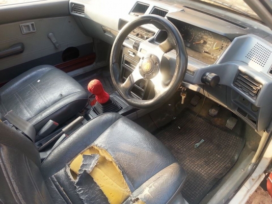 ขายรถเก๋งMITSUBISHI เครื่องดีใช้งานได้ ภายในสวย มีเล่มทะเบียน สนใจโทร 090-8588220คุณนะ ID:narong498 หรือ www.truck.in.th/498