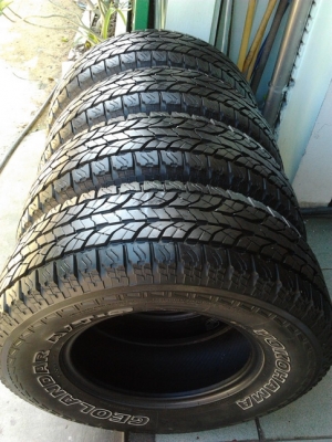 Yokohama AT 265/70/16 ปี48/11 สวยๆ สภาพดี 1ชุด