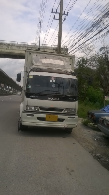 ขายรถหกล้อ ISUZU FTR 200 แรง EURO 2 ตู้บรรทุก