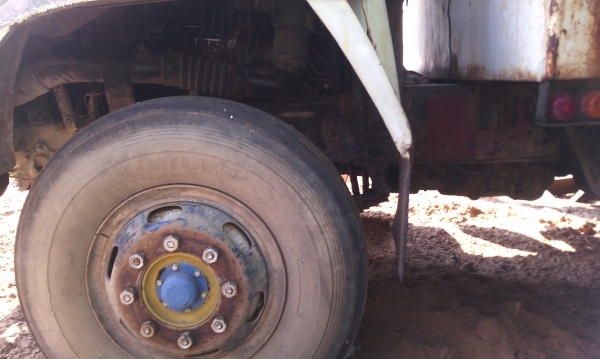 รถฮีโน่ ZM  หางปลา