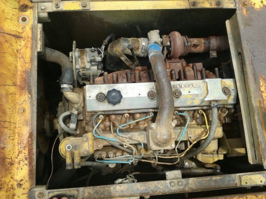 PC200-5 ซีเรียลสูง C/N63211  ไฟฟ้าครบ แผ่นสวยโซ่เต็ม เฟมสวย ช่วงล่างสวย มีเล่มทะเบียน..