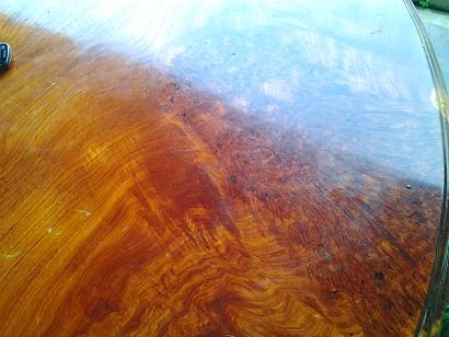 ขายโต๊ะกลมไม้มะค่า 49 นิ้ว ลายสวย มือสอง ขายโต๊ะกลมไม้มะค่า 49 นิ้ว ลายสวย มือสอง