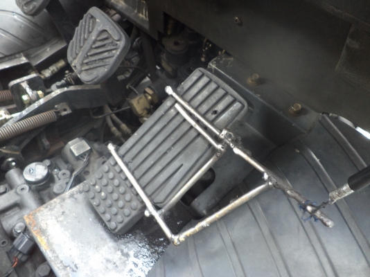 ฟอร์คลิฟต์ 3 ตัน TCM FHD30T3 #2S900283 (Diesel) รถญี่ปุ่น สนใจโทร. 080-6565422 (หนิง)