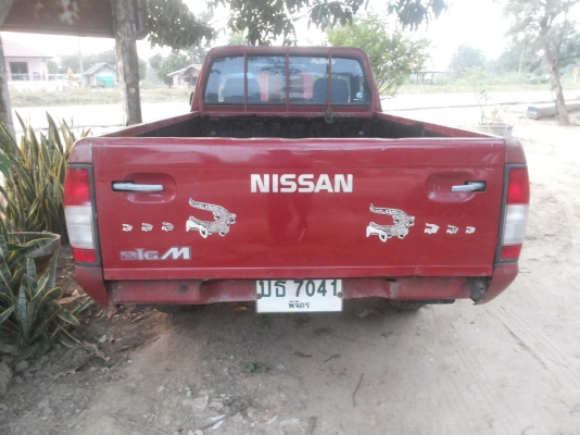 ขายรถกระบะนิสันราคาถูก ขายรถกระบะนิสันราคาถูก