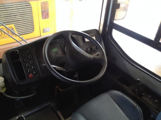 มีรถเมลล์นำเข้าจากเกาหลีพร้อมทะเบียน ทุกคันผ่านการตรวจสอบจากกลมขนส่งพร้อมใช้งาน มีทั้งแดวูและฮุนได เครื่อง GE12TI 340 แรงม้า และ C6AB 290 แรงม้าจูนกล่อง ECU WOODWARD แล้วเรียบร้อย พร้อมติดตั้งเซนเซอร์ประตู เปิดปิดอัตโนมัติ ประตูฉุกเฉิน มี 26 และ 35 ที่นั่