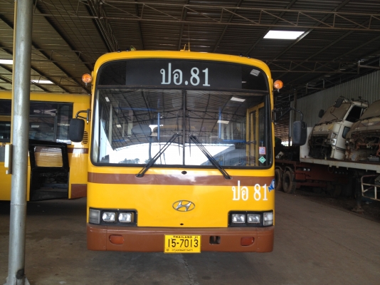 มีรถเมลล์นำเข้าจากเกาหลีพร้อมทะเบียน ทุกคันผ่านการตรวจสอบจากกลมขนส่งพร้อมใช้งาน มีทั้งแดวูและฮุนได เครื่อง GE12TI 340 แรงม้า และ C6AB 290 แรงม้าจูนกล่อง ECU WOODWARD แล้วเรียบร้อย พร้อมติดตั้งเซนเซอร์ประตู เปิดปิดอัตโนมัติ ประตูฉุกเฉิน มี 26 และ 35 ที่นั่