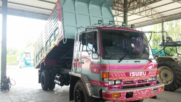ISUZU ROCKY 195 HP หกล้อดั๊มพ์ กระบะดั๊มพ์ใหม่ แอร์ เพาเวอ เบรคจิฟฟี่ รถสวยเอกสารพร้อมโอน โทร  089-9207299