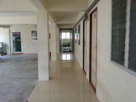 ขายอพาร์ทเม้นท์ ลำลูกกา 3 ชั้น 27 ห้อง ผู้เช่าเต็ม