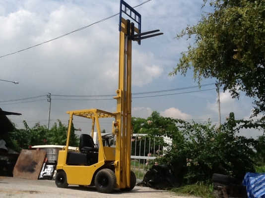 รถยกtcm ดีเซล เครื่องIsuzu 1.5ตันเสาสูง4เมตรสภาพดีพร้อมใช้