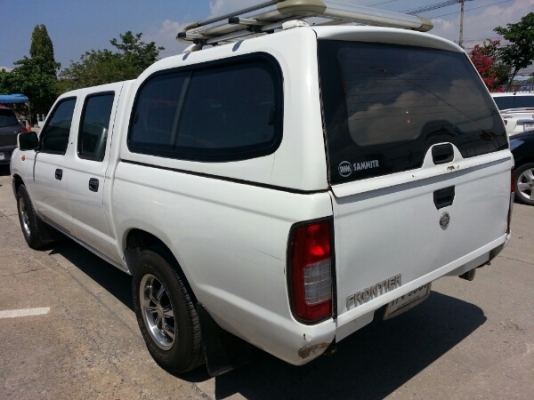 กะบะ ฟอนเทีย ปี03 เกียร์ธรรมดา 4 ประตู