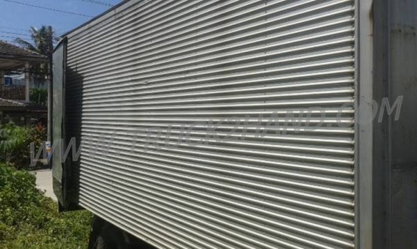 รถบรรทุกตู้แห้ง TOYOTA 6 ล้อ รุ่น DYNA300 พร้อมใช้งาน รถบรรทุกตู้แห้ง TOYOTA 6 ล้อ รุ่น DYNA300 พร้อมใช้งาน