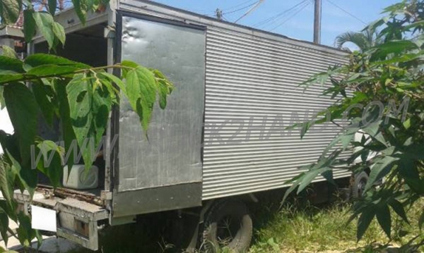 รถบรรทุกตู้แห้ง TOYOTA 6 ล้อ รุ่น DYNA300 พร้อมใช้งาน รถบรรทุกตู้แห้ง TOYOTA 6 ล้อ รุ่น DYNA300 พร้อมใช้งาน