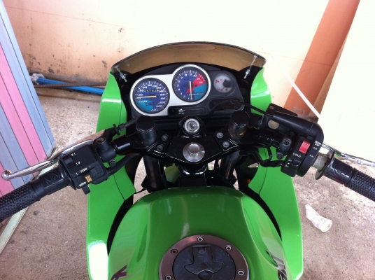 คาวาซากิ เซอร์ปิโก้ คาวาซากิ เซอร์ปิโก้