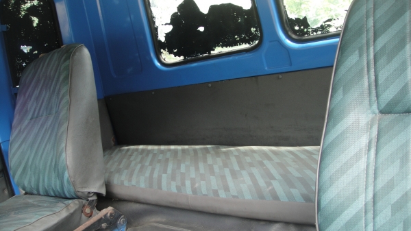 หัวรถ ISUZU ROCKY เดิมๆบางๆ ไม่ผุ ขาดีดหน้า ขาหลัง ของครบ ยกใส่รถวิ่งได้เลย