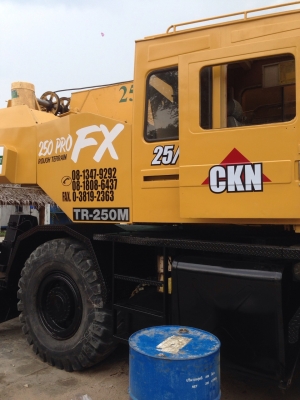 M4 25 ตัน เครน 4 ล้อ หน้าจอคอม 100\% M4 25 ตัน เครน 4 ล้อ หน้าจอคอม 100\%