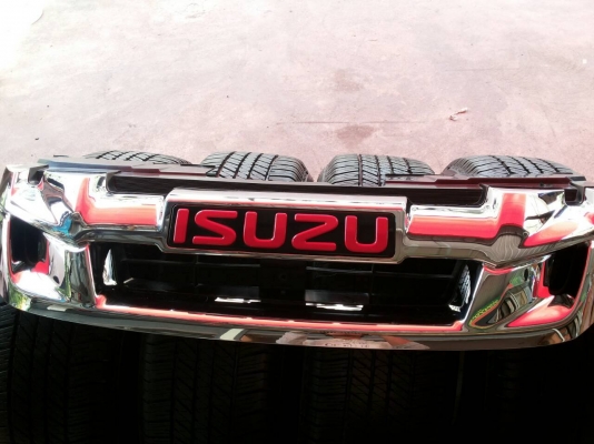 กระจังหน้าออลนิว ดีแม็ค โลโก้แดง X-Serie