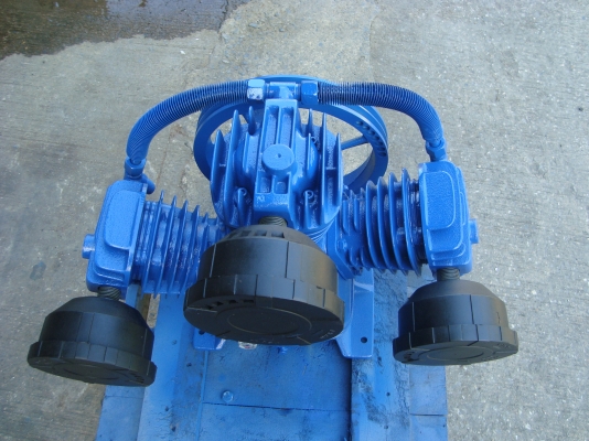 ขายหัวปั๊มลมPUMA 2HP 3สูบ สภาพใหม่ ใช้งานได้เลย ขายหัวปั๊มลมPUMA 2HP 3สูบ สภาพใหม่ ใช้งานได้เลย