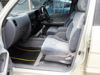 TOYOTA SPORT RIDER SR5 Limited 3.0 MT 4WD ปี 2000 จัดไฟแนนซ์ได้ ไม่ต้องมีคนค้ำ T.086-527-9533 TOYOTA SPORT RIDER SR5 Limited 3.0 MT 4WD ปี 2000 จัดไฟแนนซ์ได้ ไม่ต้องมีคนค้ำ T.086-527-9533