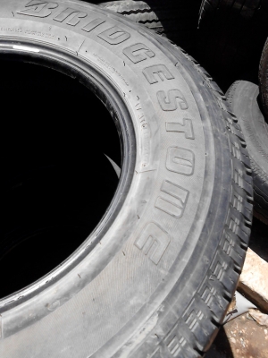 245/70R16 BRIDGE STONE DUELER H/T 840  มี 1 เส้น  ( ไม่มีปะ ) มี 1 เส้น  โทร.081-427-3941