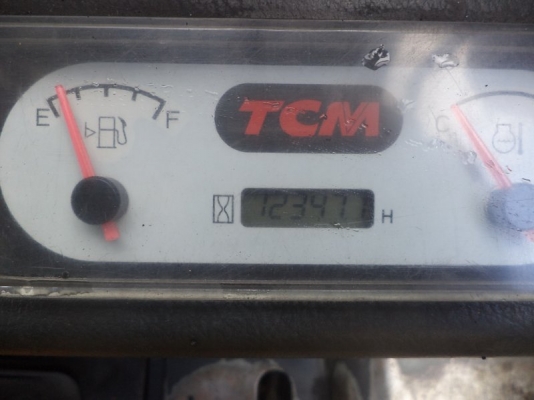 ฟอร์คลิฟต์ 2.5 ตัน TCM FD25T3 #2N506222 (Diesel/เสาสูง 4 เมตร) สนใจโทร. 080-6565422 (หนิง)