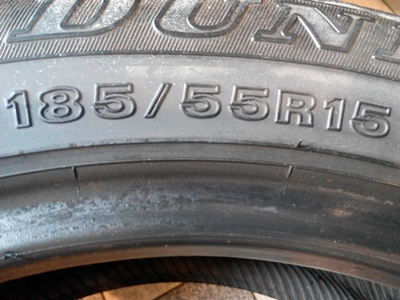 ยาง Dunlop 185/55/15 ปี10