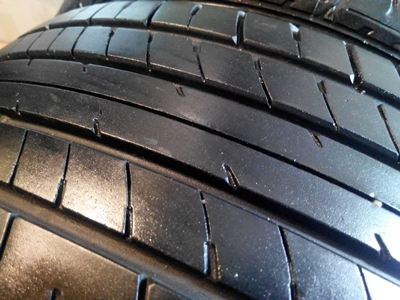 ยาง Dunlop 185/55/15 ปี10