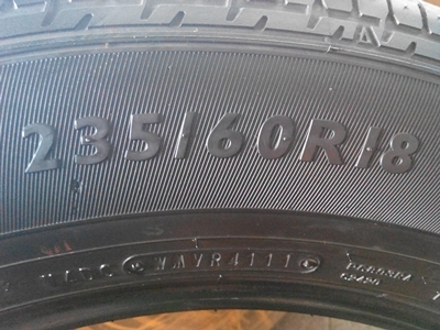 ยาง Dunlop 235/60/18 ปี11