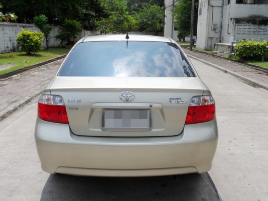 TOYOTA VIOS 1.5 E ivory ปี 2005 AUTO จัดไฟแนนซ์ได้ T.086-527-9533