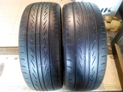 ยาง Bridgestone 215/45/17 ปี12