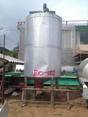 ขายถังสแตนเลสหุ้มฉนวนกันความร้อนขนาด 5000 ลิตร มีใบกวน พร้อมใช้งาน ขายถังสแตนเลสหุ้มฉนวนกันความร้อนขนาด 5000 ลิตร มีใบกวน พร้อมใช้งาน