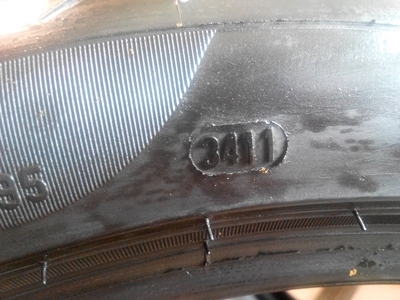 ยาง Pirelli 265/35/18 ปี11