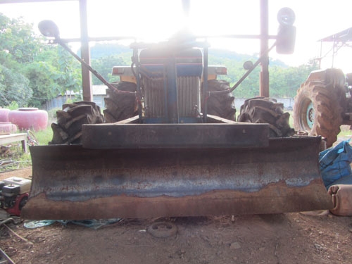 รถไถฟอร์ด 2 เพลา 6610 เครื่องสภาพสวยพร้อมใช้งานราคาพิเศษ