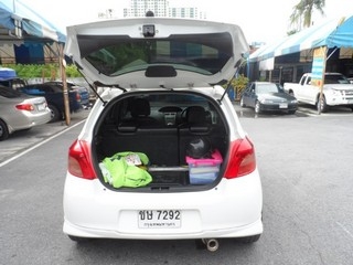 TOYOTA YARIS 1.5  Limited AUTO ปี 2008 ขายถูก จัดไฟแนนซ์ได้ ดาวน์ 8,000 T.086-527-9533